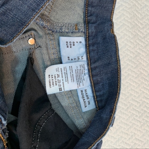 TUZZI Straight Leg Medium Wash Denim Jeans Size 4 - Picture 6 of 7